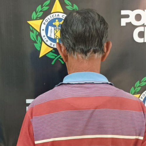 Homem é preso em Itaperuna por corrupção de menores
