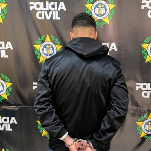 Polícia Civil de Itaperuna prende integrante do TCP por tráfico de drogas e porte de munição