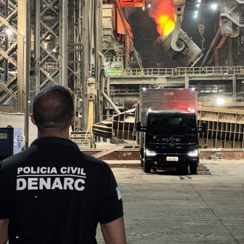 Policial civil da Narcóticos é suspeito de desviar crack do PCC em Vitória (ES)