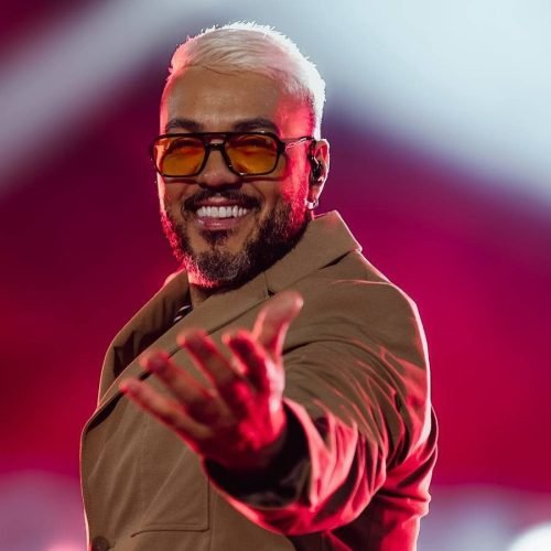 Belo é a grande atração do aniversário de 36 anos de Cardoso Moreira