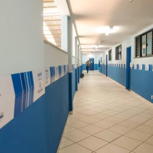 Governo do Estado do Rio autoriza contratação temporária de mais de 1,5 mil professores e especialistas para a Faetec