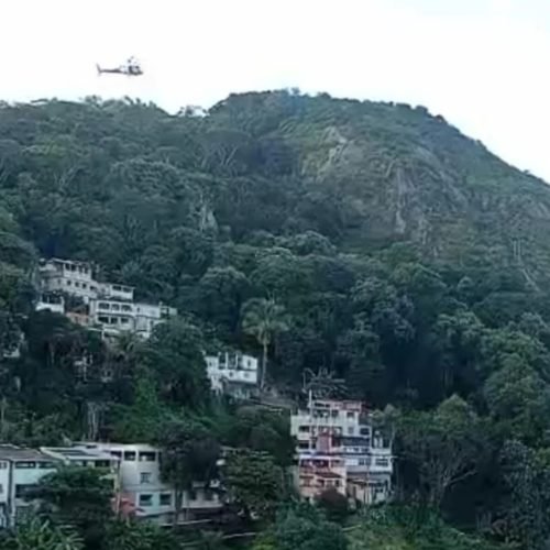 Criança e três adultos são baleados em tiroteio em Vitória (ES)