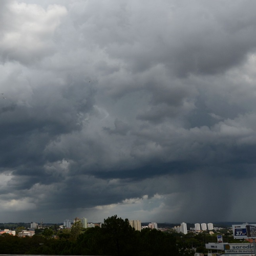 Frente fria e ventos do oceano mudam o tempo nesta semana no Sudeste