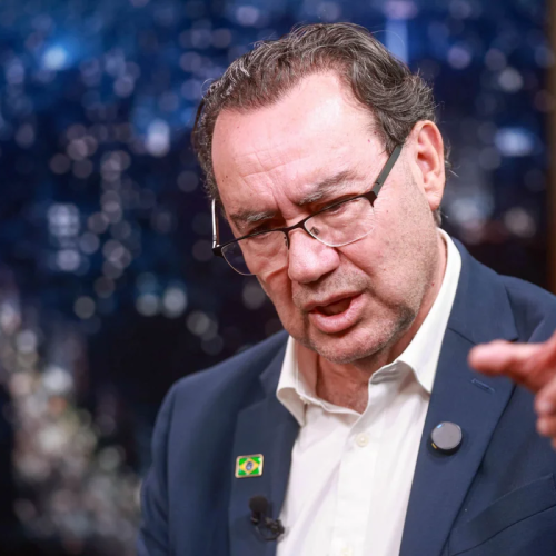 “Lula ama o cargo, não os pobres”, diz Cury ao falar sobre Bolsa Família
