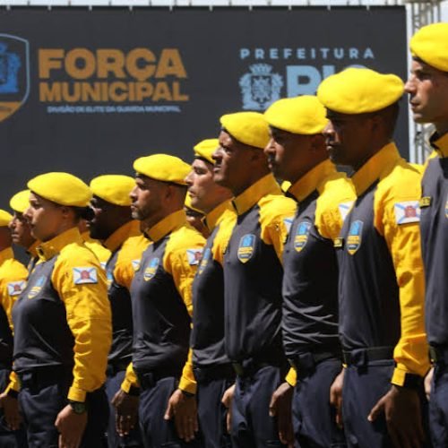 Prefeitura do Rio doa 150 pistolas para Força Municipal de Duque de Caxias