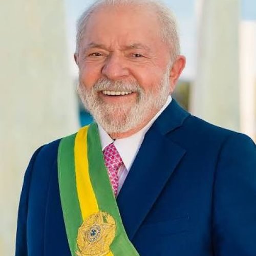 Lula garante reeleição com 51,7% dos votos no segundo turno das Eleições 2026