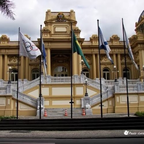 Governo do RJ cria Escola de Saúde Pública com 180 vagas em cursos gratuitos