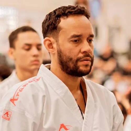 Atleta de Cordeiro representará o Brasil em campeonato mundial de karatê na Turquia