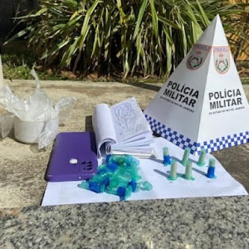 Mulher é presa durante cumprimento de mandado em Cardoso Moreira (RJ)