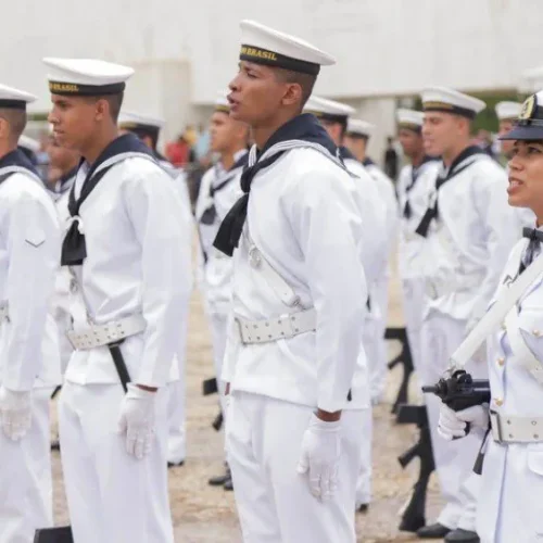 Inscrições para concurso da Marinha vão até hoje (29)