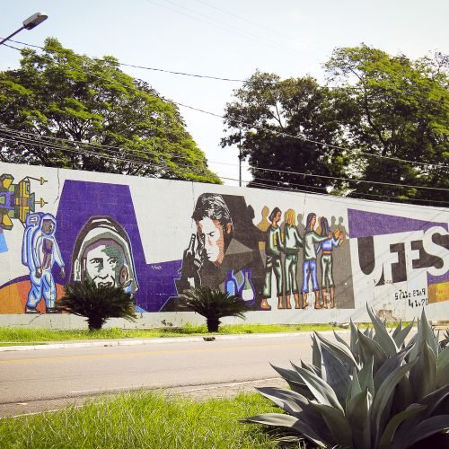 Alunos de Medicina da Ufes venderam prova hackeada a R$ 12 por Pix