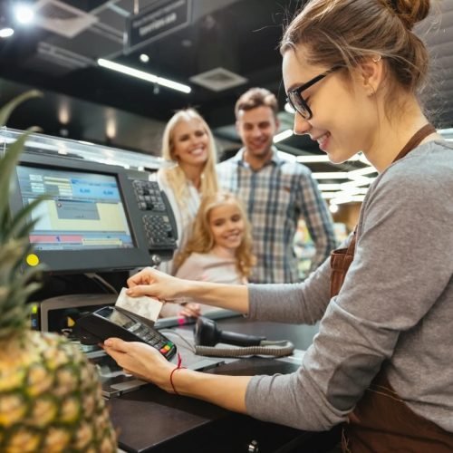 ES tem mais de 6.600 vagas de emprego nesta segunda-feira (01)