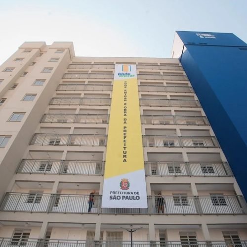 Prefeitura de SP entrega conjunto habitacional na Zona Leste