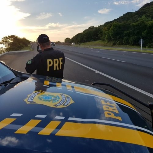 PRF alerta sobre falso site de leilão de veículos