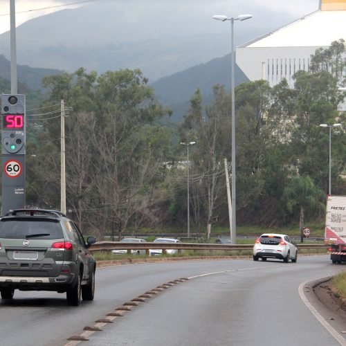 DER-MG anuncia instalação de 1.300 radares inteligentes nas rodovias estaduais até 2028