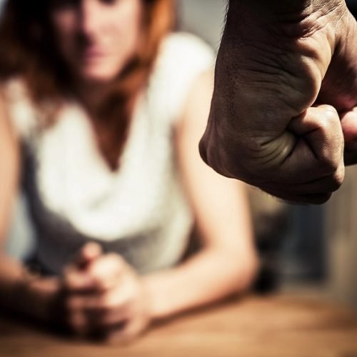 Três casos de violência doméstica terminam com prisões em Santo Antônio de Pádua e Aperibé no fim de semana